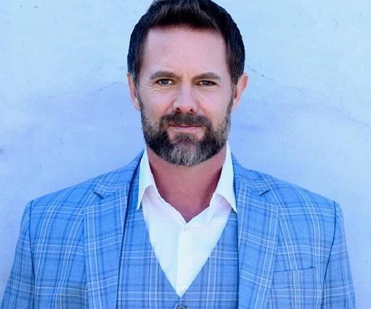 Garret Dillahunt Biography - Facts, Childhood, Family Life & Achievements
