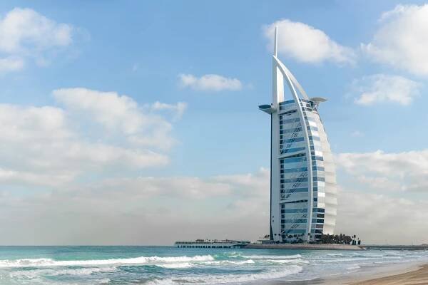 Výhodné letenky z Prahy do Dubaje: ceny začínají na 239 EUR! - Zprávy z Prahy