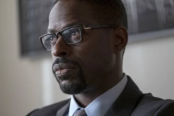 Tohle jsme my - Po požáru - Z filmu - Sterling K. Brown