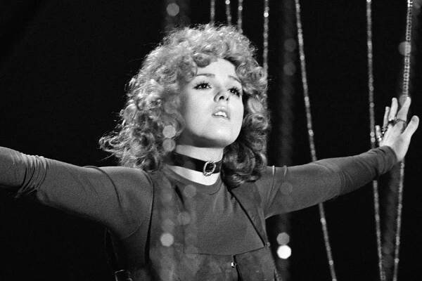 Bernadette Peters' Life in Pictures