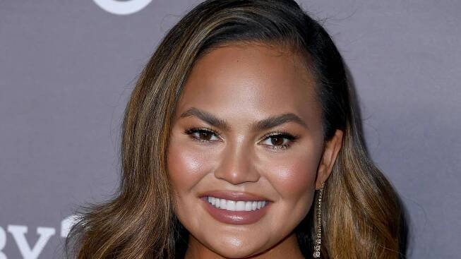 Chrissy Teigen Has a Brand New Hair Color
