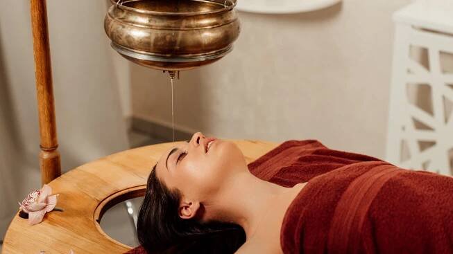 Shirodhara, Shiro & Dhara - Ayurva wellness