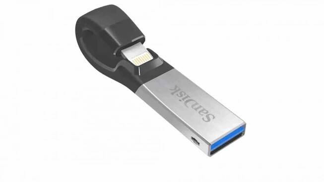 Flash Disk SanDisk s konektorem Lightning
