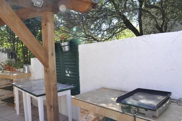 Villa Olma - NEJLEPŠÍ CENY ubytování ve městě Okrug Gornji