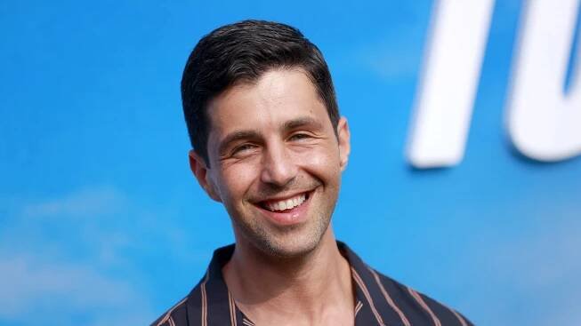 Josh Peck Joins Hilary Duff in Hulu's 'How I Met Your Father'