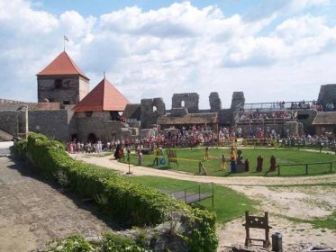 Sümeg - největší hrad Maďarska | Maďarsko | SLAN tour