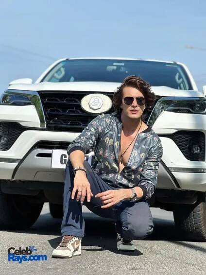 Mohsin Khan net worth