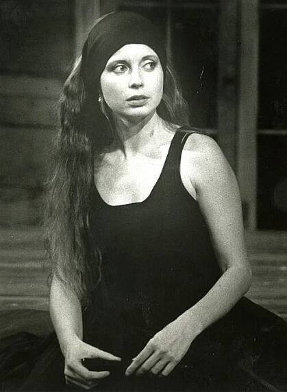 Soubor:Lenka Pichlikova as Masha.jpg – Wikipedie