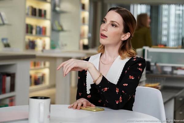 Znovu 20 - Older - Z filmu - Molly Bernard