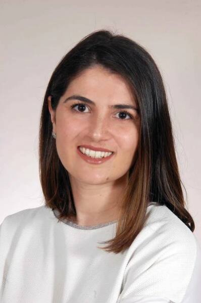 Ani Petrova headshot