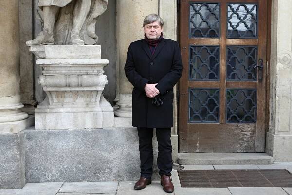 Když člověk potká sochu, přestane vnímat čas, tvrdí architekt Hrůša