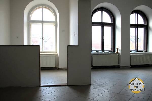 Pronájem nebytových prostor v centru Telče | Reality.iDNES.cz 