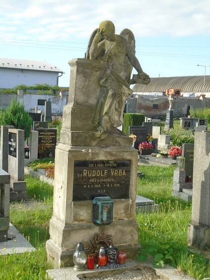 Soubor:Rudolf Vrba (kněz) hrob Bělá pod Bezdězem.jpg – Wikipedie