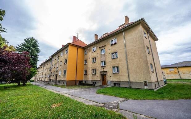 2+1, Sídliště, Trhové Sviny, 63 m²