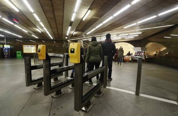 Kvůli Gottově rozloučení dopravní podnik posílí metro na všech trasách