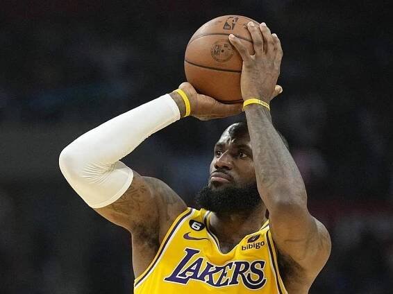 Los Angeles Lakers - Sport.cz