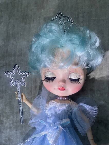 OOAK BLYTHE & BJD DOLLS