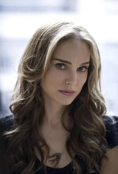 Pin by MarSeven on Natalie Portman | Natalie portman, Natalie portman hot, Beautiful women