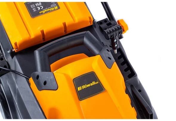 Riwall PRO - REM 3816i 
