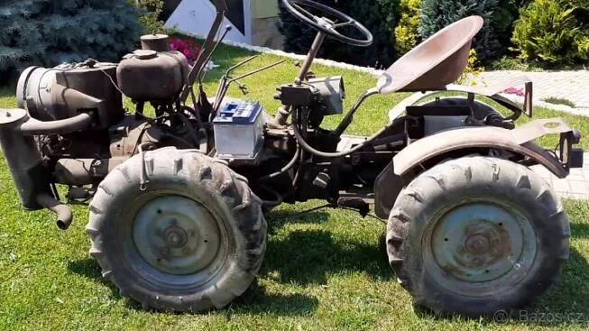 Traktor T4K-10 1964 - Praha 4