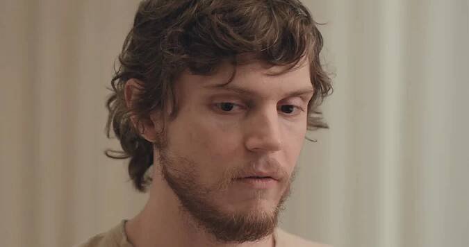 Evan Peters Delves into ‘DAHMER - Monster: The Jeffrey Dahmer Story’