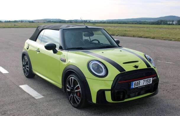 Test Mini JCW Cabrio: Top zábava | Autojournal.cz