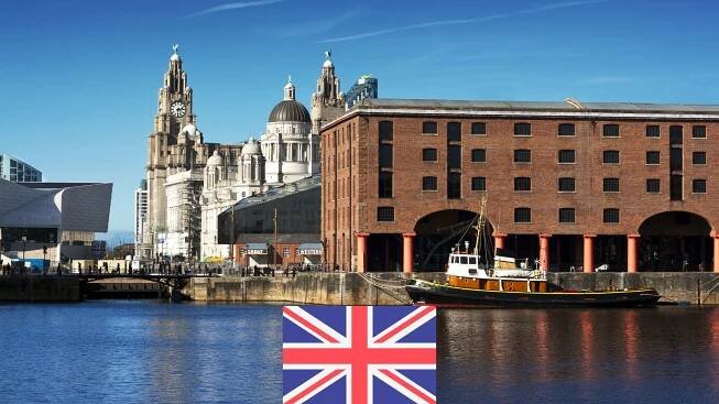 Liverpool z Prahy od 796 Kč: Akční letenky na přelom roku