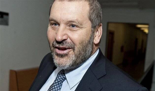 Německá policie zatkla exsenátora Alexandra Nováka