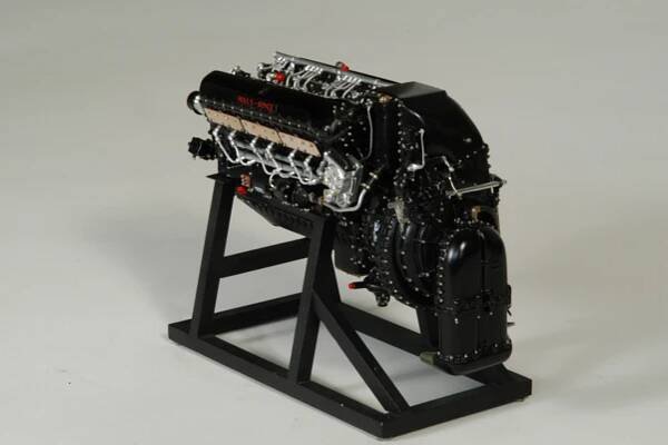 Rolls Royce Merlin Engine – Fine Art Models