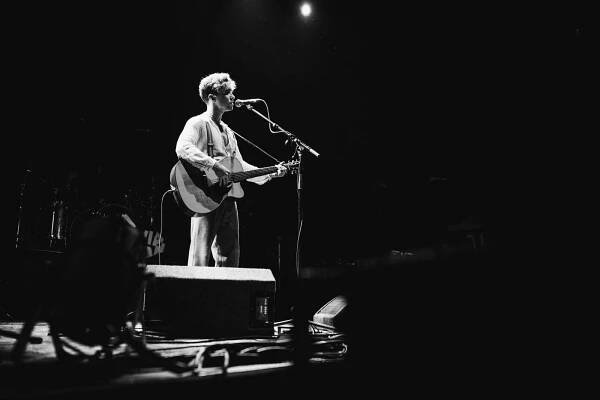 Hozier přinesl svůj hit Take Me to Church do vyprodaného Fora Karlín