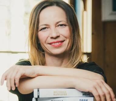 Michaela Klevisová - spisovatelka detektivních příběhů
