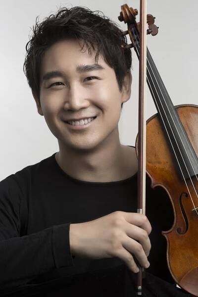 Xiao Wang — New York Concert Artists & Associates