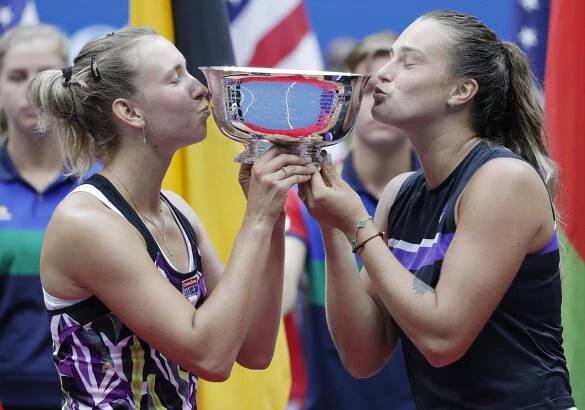 Mertensová se Sabalenkovou ovládly US Open ve čtyřhře!