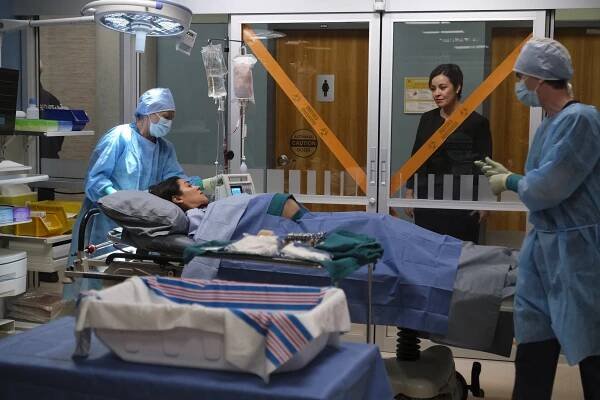 Dobrý doktor - Karanténa, druhá část - Z filmu - Camille Guaty, Alison Araya
