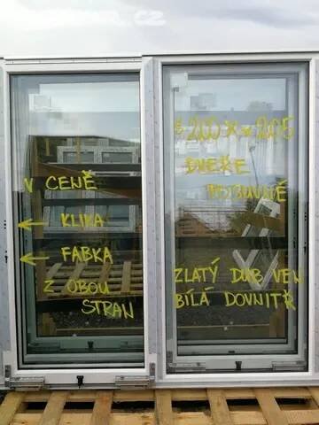Dveře posuvné bílé