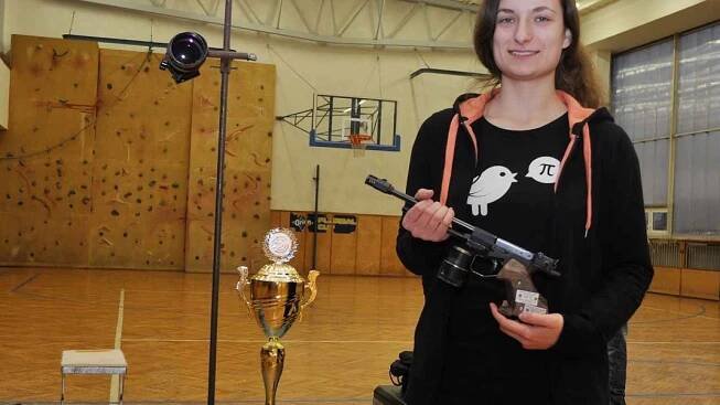 Adéla Tomanová přivezla z MČR ve střelbě ze vzduchové pistole stříbrnou medaili