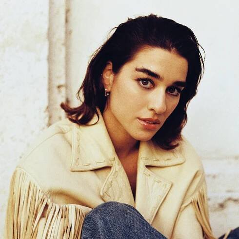 Simona Tabasco Pushed Through COVID to Study Her ‘White Lotus’ Character Lucia, and It Paid Off Big Time