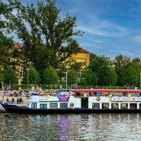 Vratislav: Plavba po řece Odře s audioprůvodcem | GetYourGuide