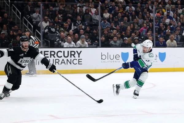 NHL: Vancouver Canucks at Los Angeles Kings