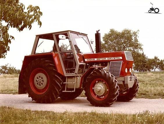 Jak se jezdí s traktorem, správná technika jízdy podle autoškoly z roku 1988