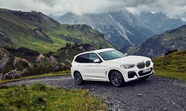 BMW X3 xDrive30e, hybrid s označením 0, už má cenu ve Španělsku