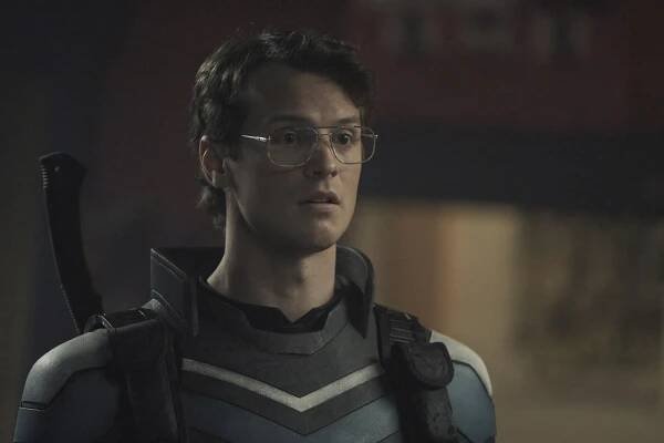 Peacemaker - Srdce na draka - Z filmu - Freddie Stroma