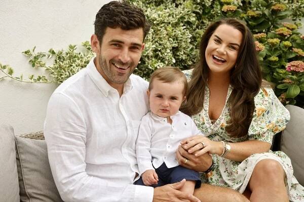 France's Prince Napoléon marries Countess Olympia in breathtaking Paris wedding | Irish Independent