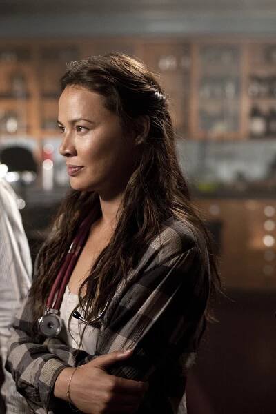 Falling Skies - Grace - Z filmu - Moon Bloodgood