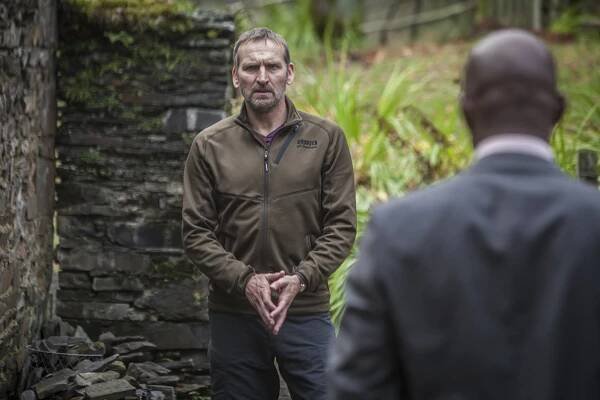 Safe House - Episode 4 - Z filmu - Christopher Eccleston