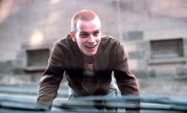 FOTO: Ewan McGregor byl hvězdou filmu Trainspotting. – stránka 81