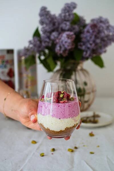 Dvoubarevný cheesecake do skleničky | Buchta v troubě