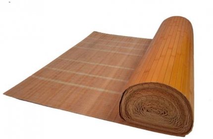 Oranžová bambusová rohož za postel - metráž