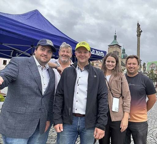 Před volbami procestoval Martin Kukla celou Vysočinu, jedna ze zastávek byla i v Havlíčkově Brodě, kde má poslaneckou kancelář.
