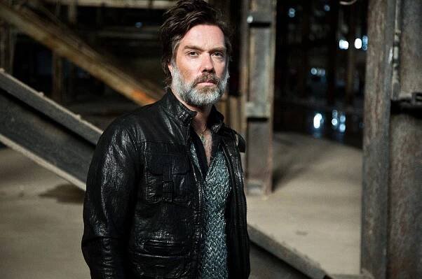 Rufus Wainwright Talks New Album Unfollow the Rules and Revisiting His Past